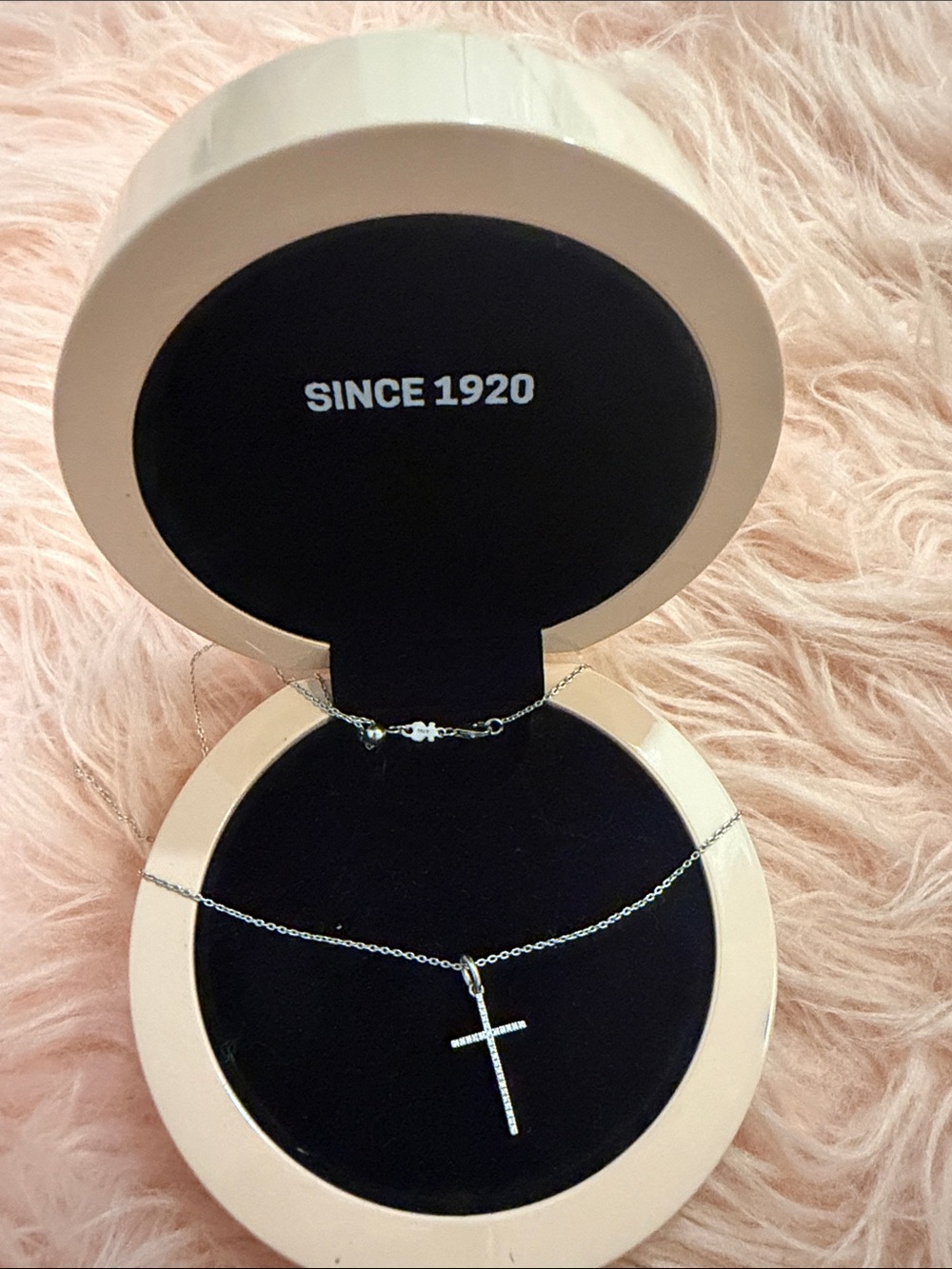 TOUS white gold and diamonds  Cross Necklace with Cream Pendant Box